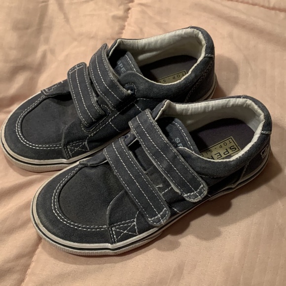 Sperry Top Sider Boys Big Kid Halyard Hook & Loop Sneaker - Picture 2 of 5